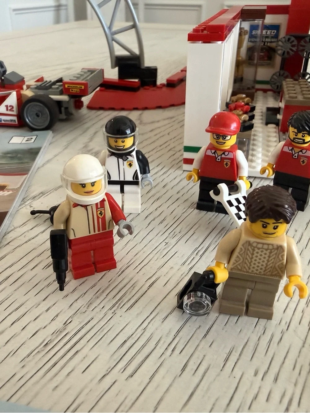 LEGO Speed Champions Ferrari Ultimate Garage 75889